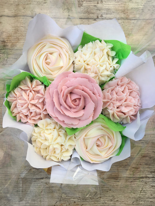 Bouquet de Cupcakes Rosas y Hortensias