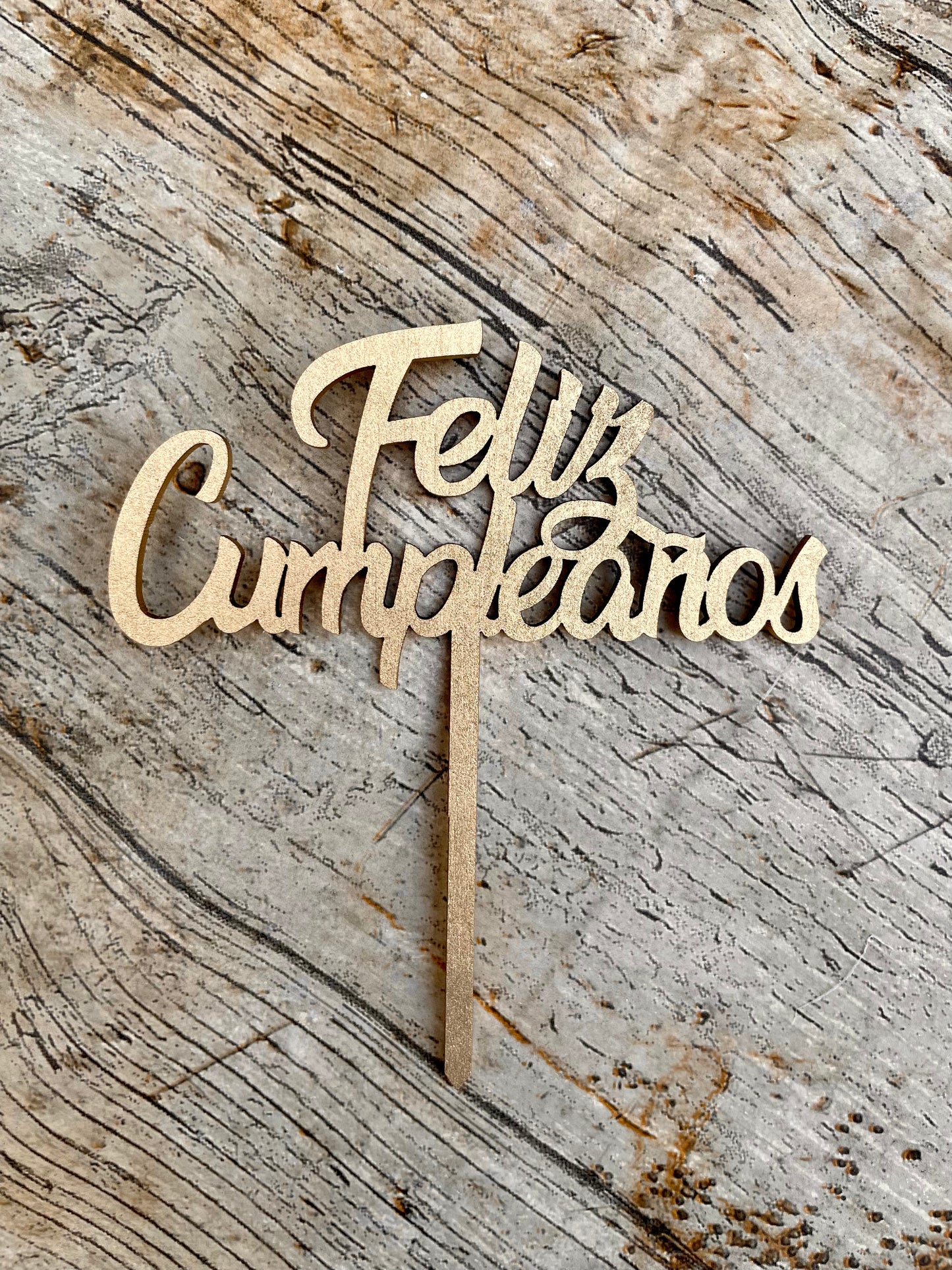 Cupcake topper Feliz Cumpleaños con varilla